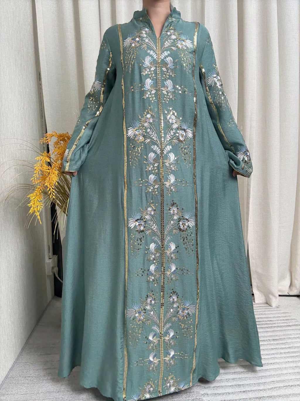 Floral Embroidery Muslim Abaya