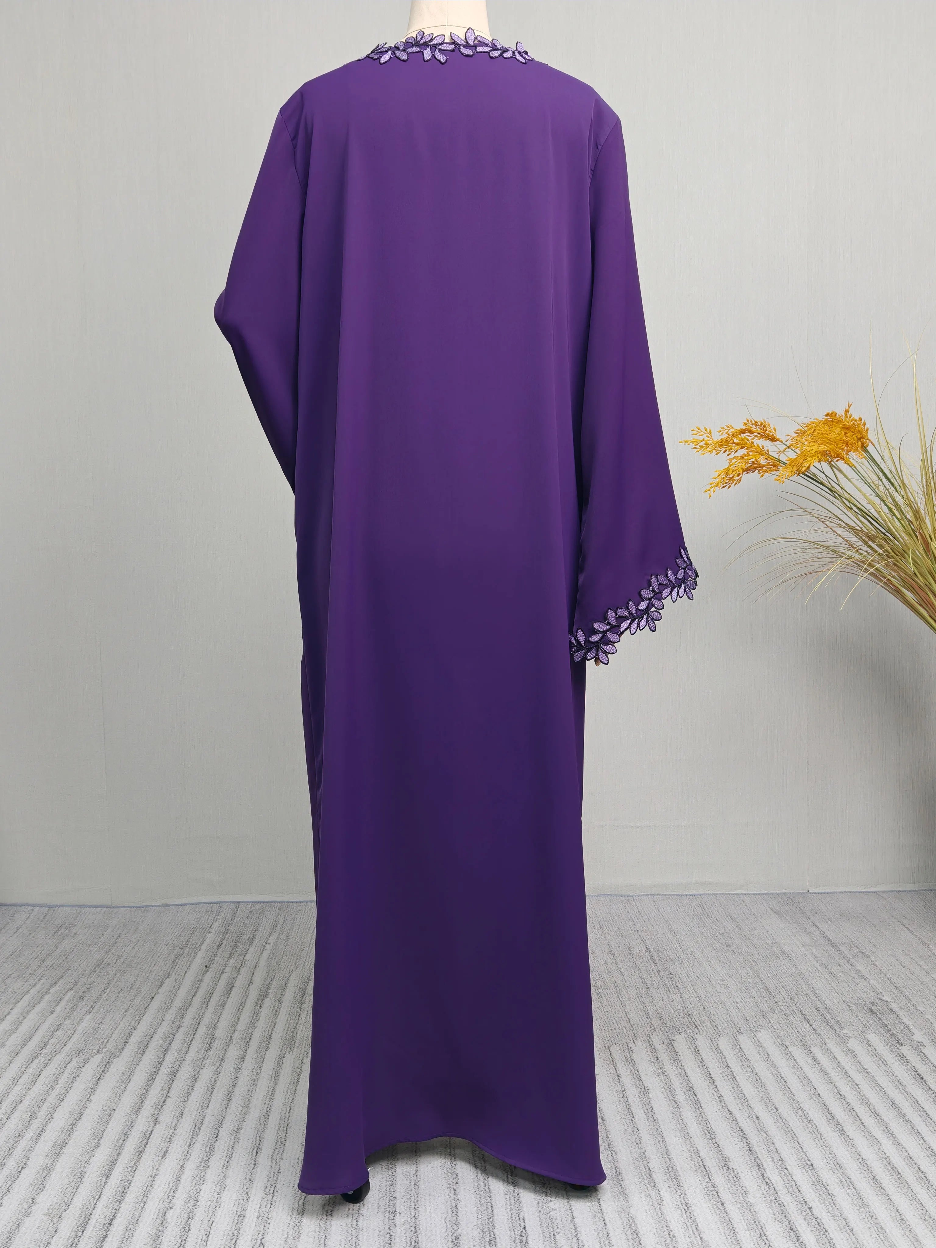 Elegant Muslim Women's Abaya