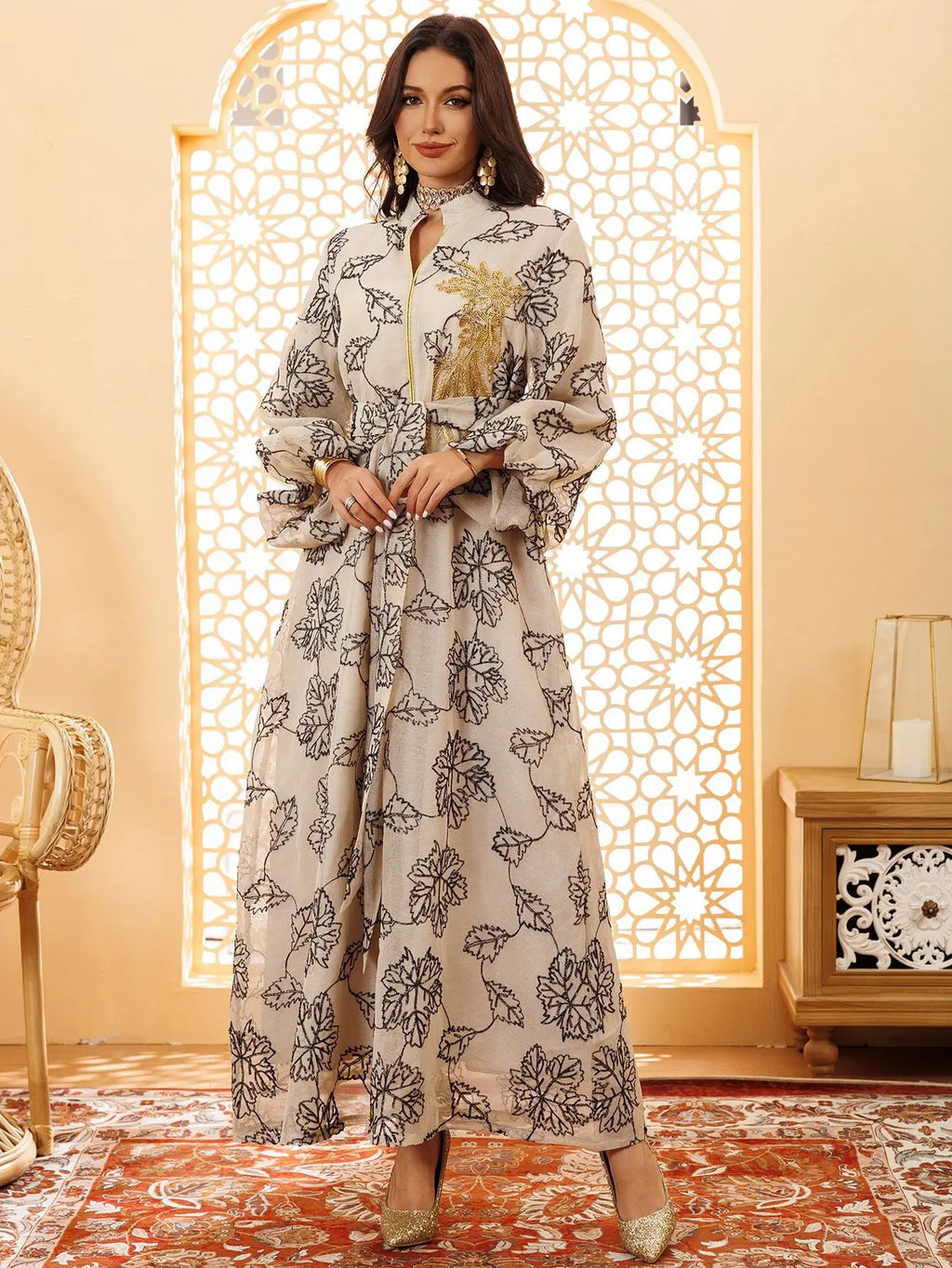 White Floral Embroidered Kaftan