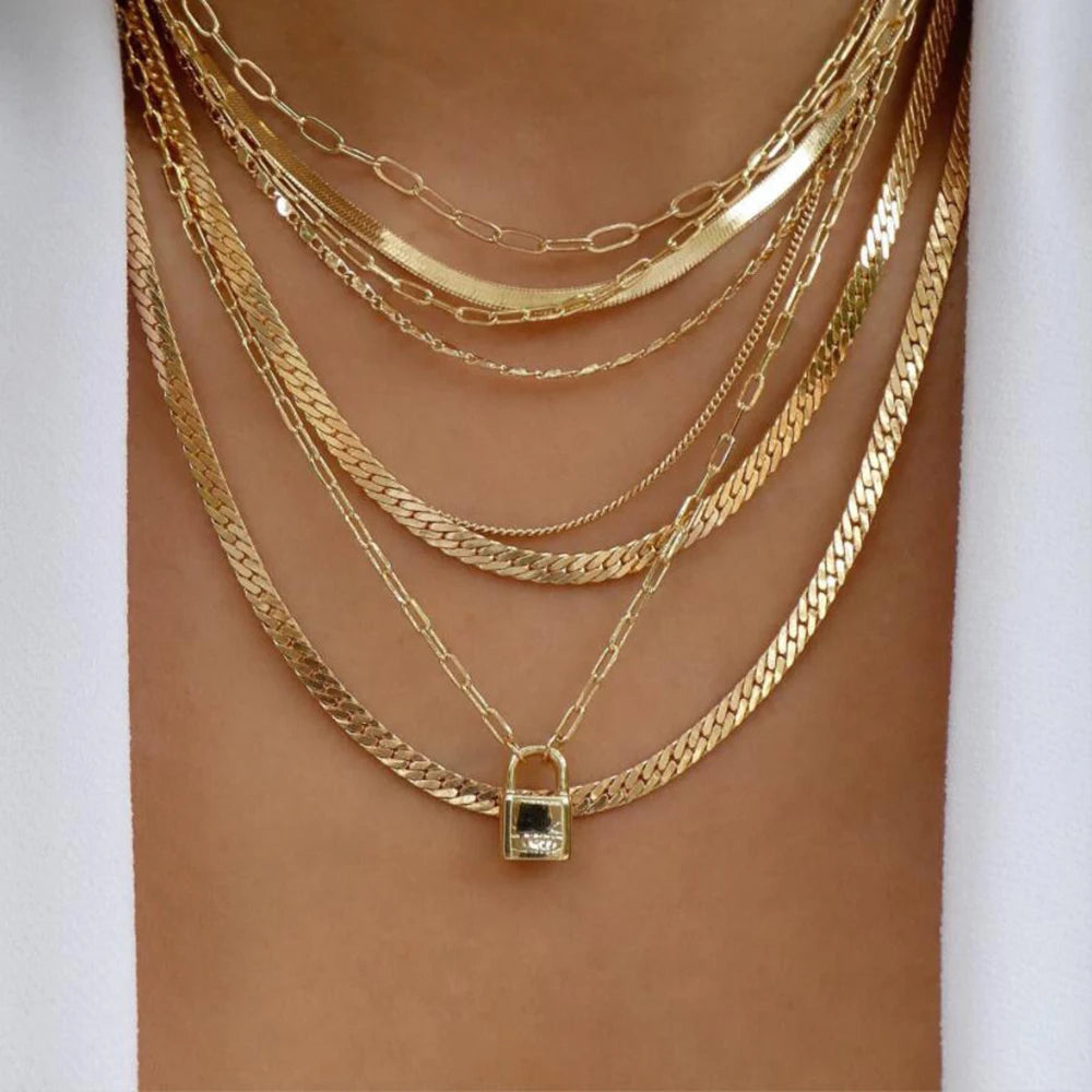 Multi-Layer Pendant Necklace Set