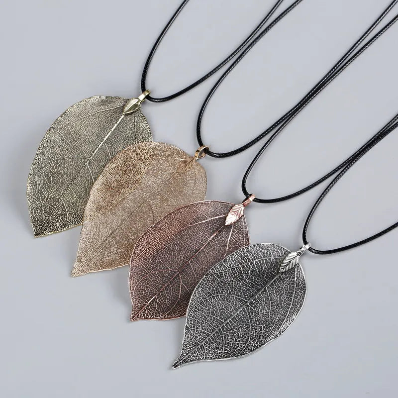 Nature-Inspired Leaf Necklace
