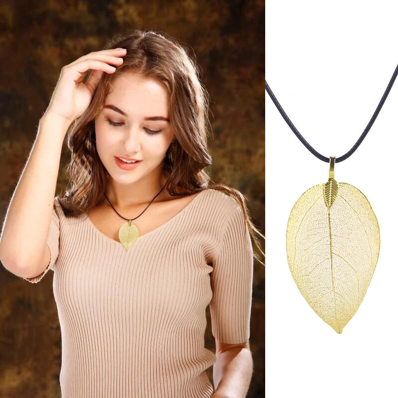 Nature-Inspired Leaf Necklace