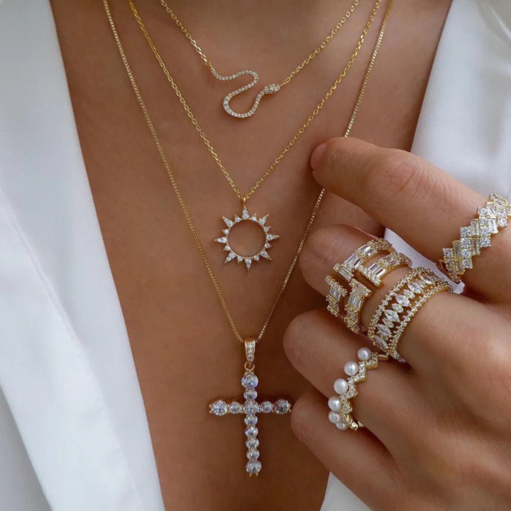Multi-Layer Pendant Necklace Set