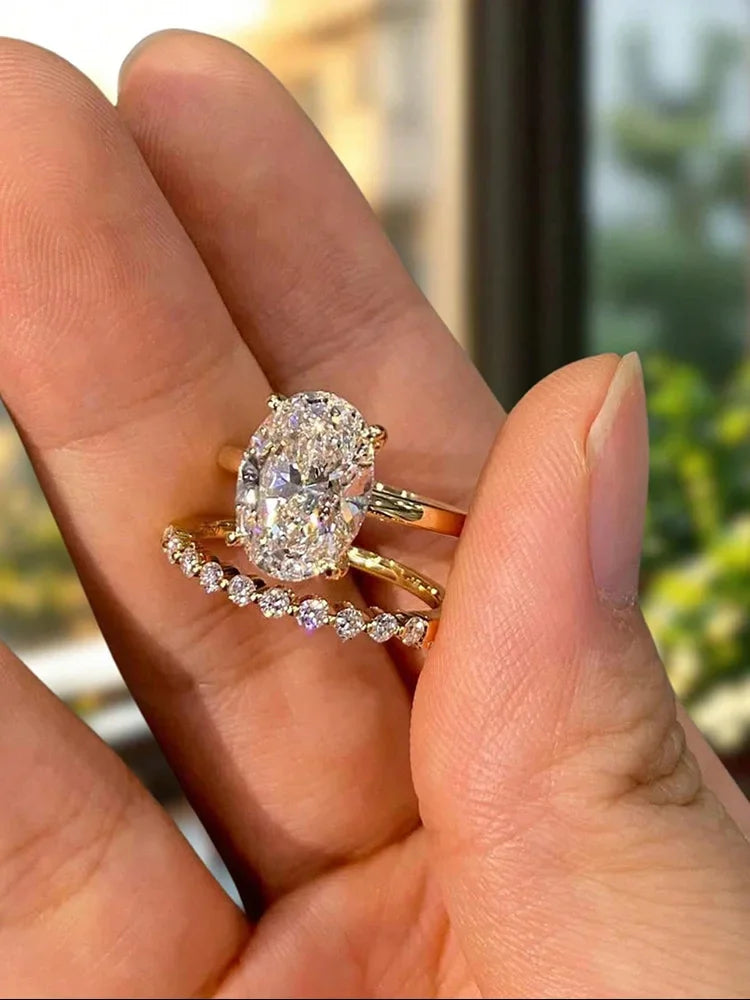 Women's Oval Cut Zircon Ring
