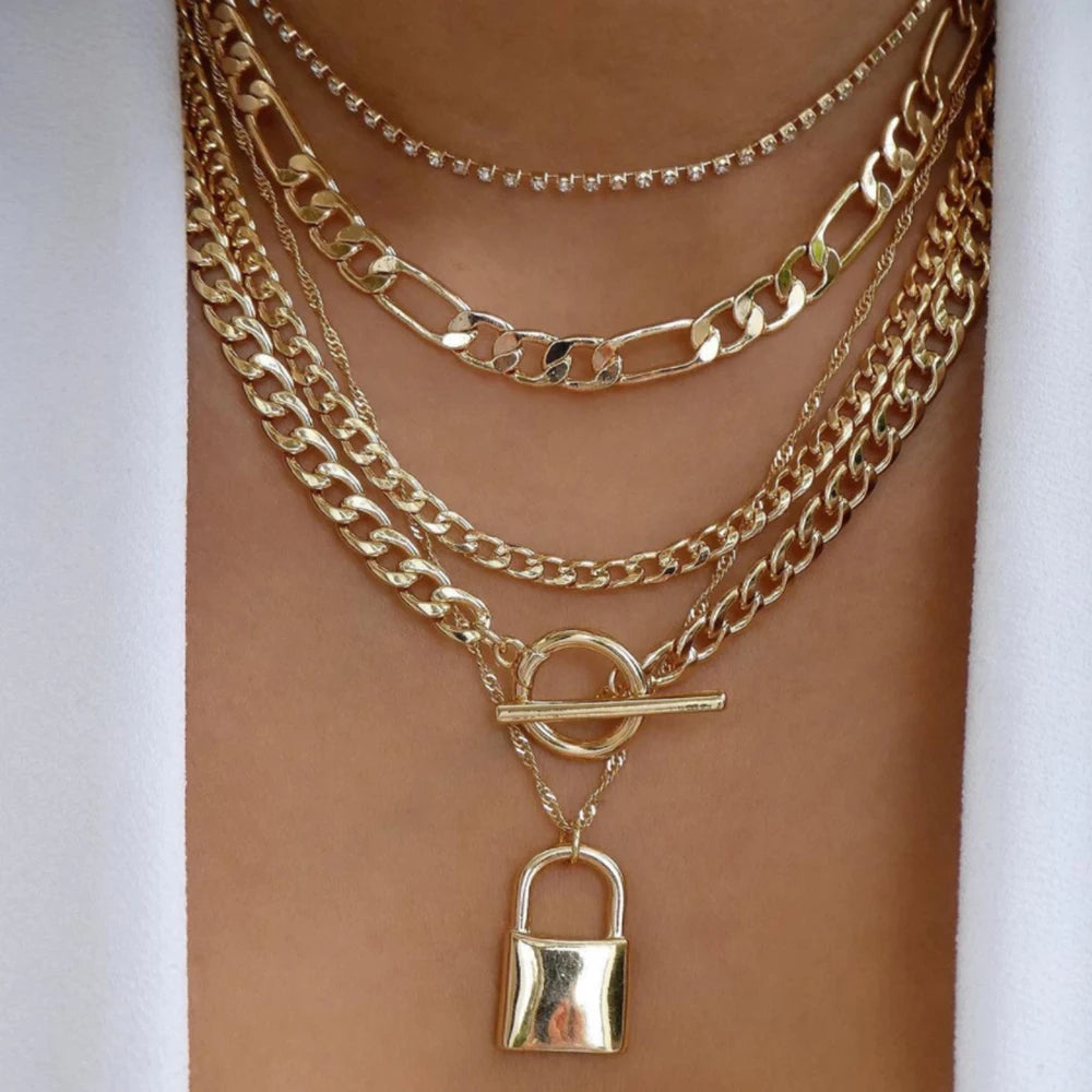 Multi-Layer Pendant Necklace Set