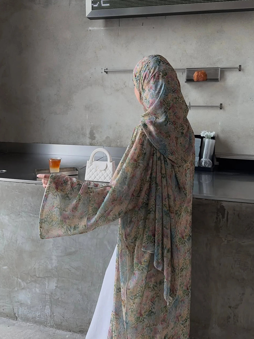 Middle Eastern Elegant Arabic Traditional Cardigan Long-Sleeved Floral Print