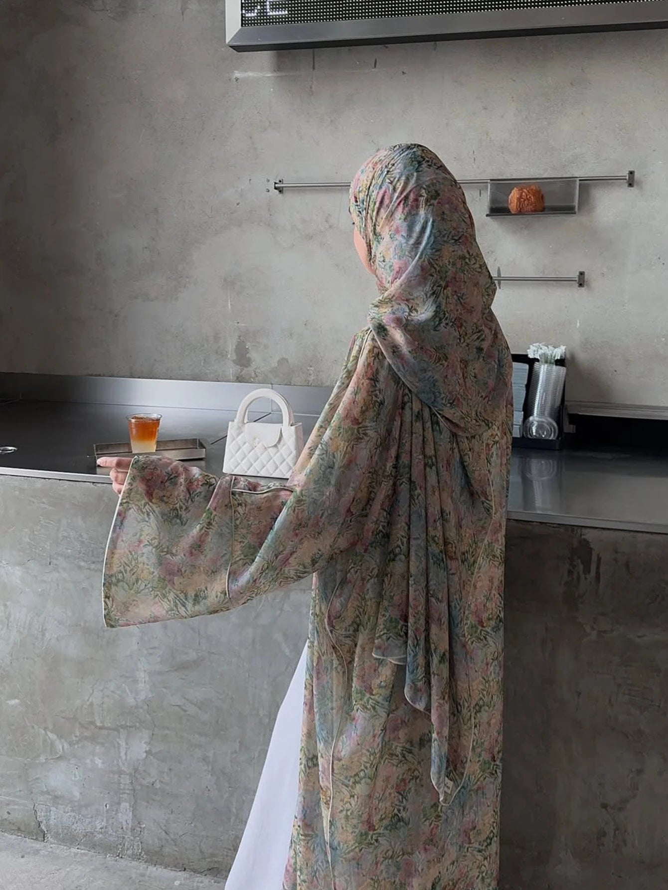 Middle Eastern Elegant Arabic Traditional Cardigan Long-Sleeved Floral Print