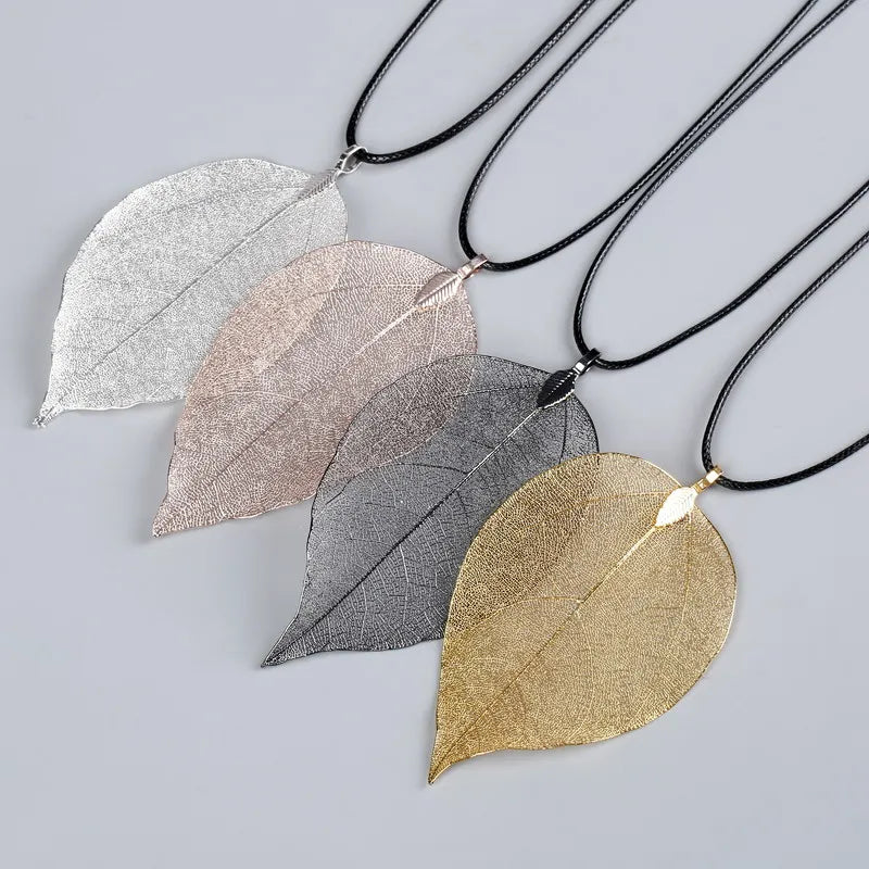 Nature-Inspired Leaf Necklace