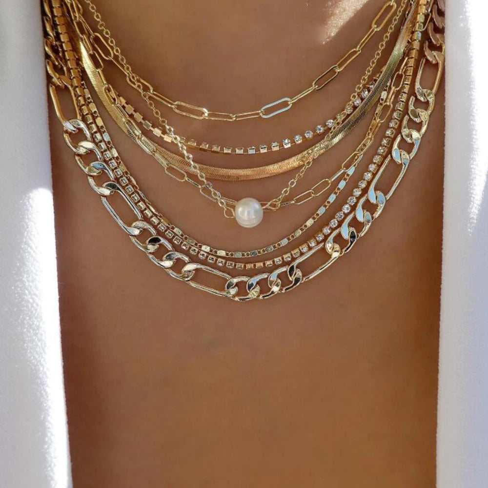 Multi-Layer Pendant Necklace Set