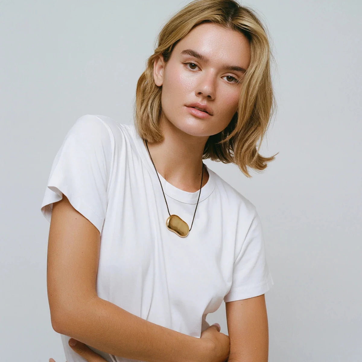 Glossy Gold Pendant Necklace