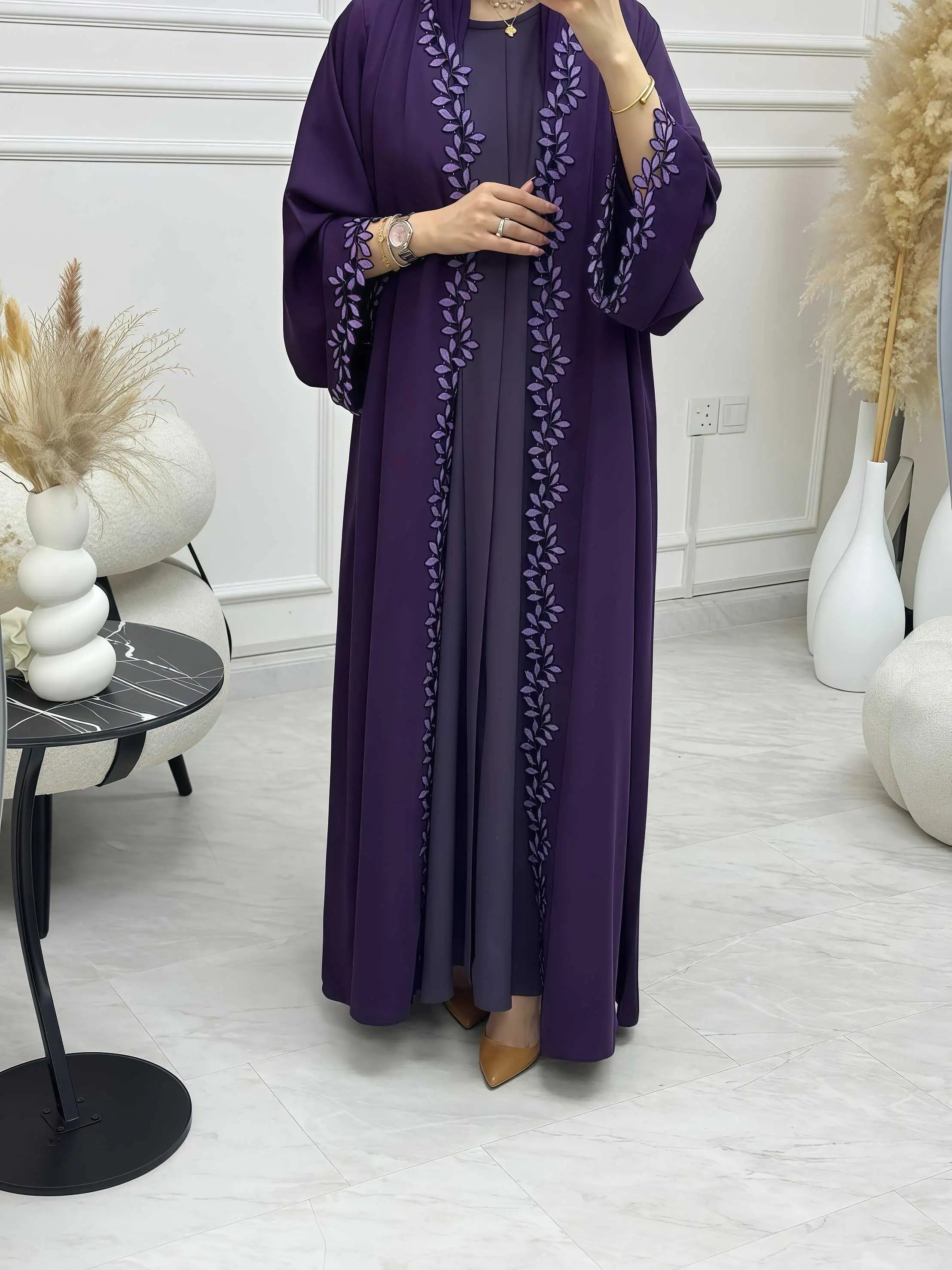 Elegant Muslim Women's Abaya